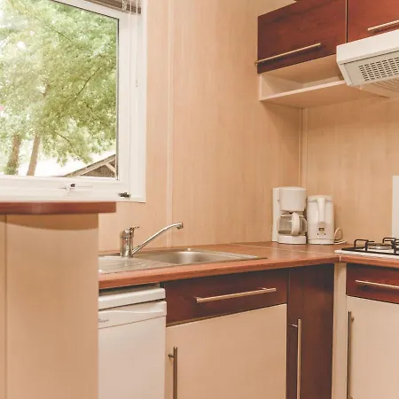 Detached Chalet With Dishwasher, Located In Natural Region Moncontour